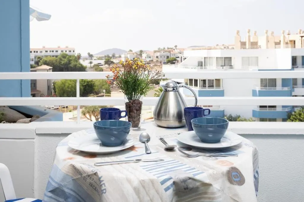 Cosy Studio With Balcony At Golf Del Sur, Tenerife San Miguel de Abona